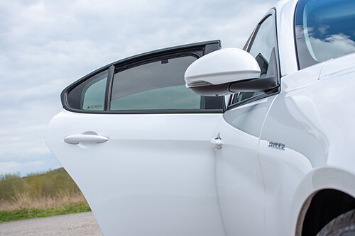 UV Car Shades Alfa Romeo Giulia 4dr 2015> Rear Door Set