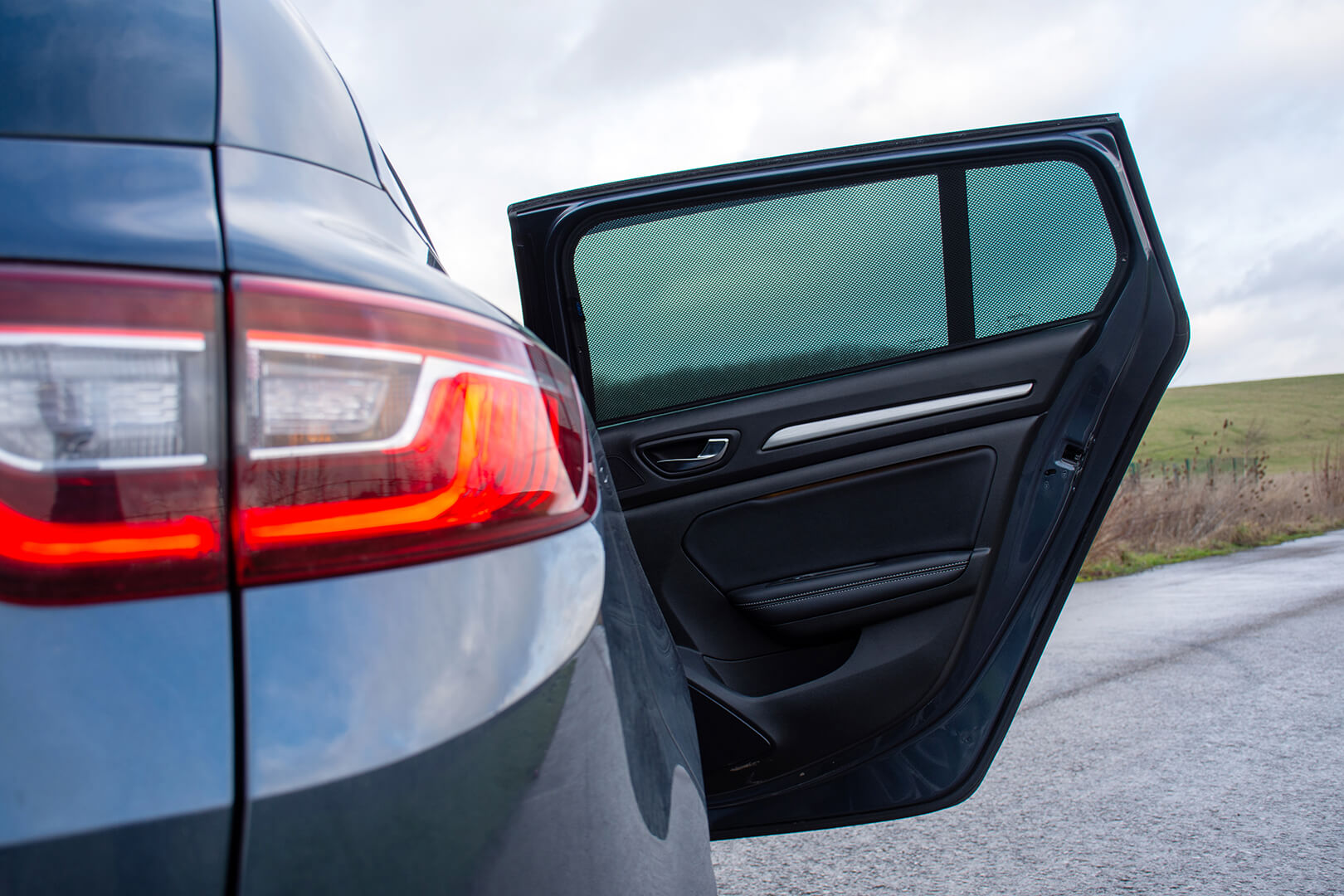 Car Shades Renault Megane Estate 2016> Full Rear Set