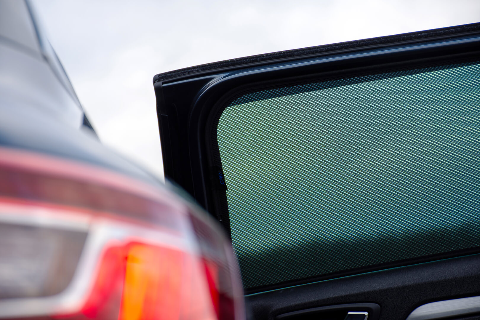 Car Shades Renault Megane Estate 2016> Full Rear Set