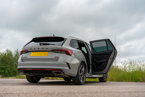 Car Shades -  Skoda Octavia Estate 2019> Full Rear Set